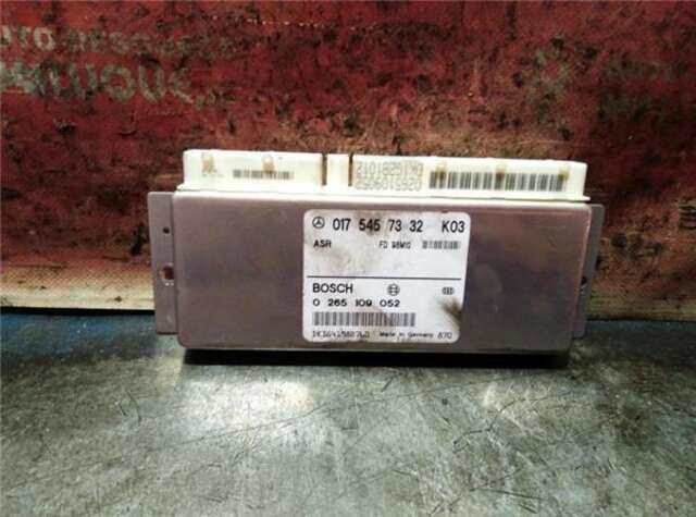 Foto 3ª: Centralita Abs Mercedes Clase E 180 E 290 TURBO-D (210.017) [OM 602.982]