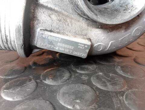Foto 3ª: Turbocompresor Volvo V70 2 DIESEL CAT 163CV (2000)