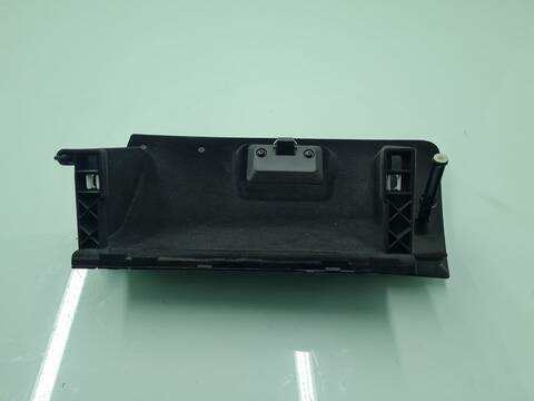 Foto 4ª: Guantera Bmw Serie 3 315 320D BERLINA 177CV 130KW [N47D20A] (2007)