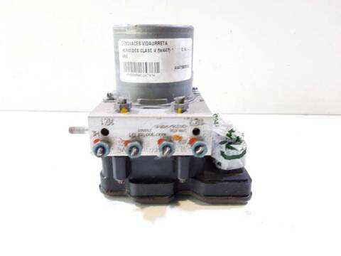 Foto 1ª: Abs Mercedes Clase V 200 136CV 100KW (2014)