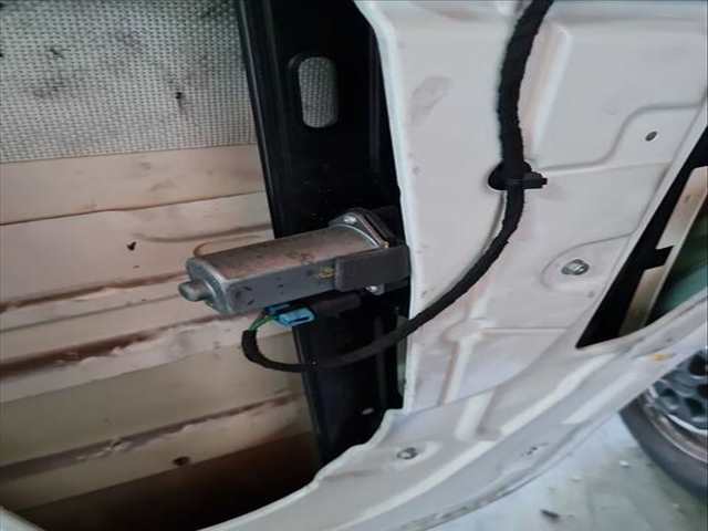 Elevalunas Eléctrico Delantero Izquierdo Iveco Daily NATURALPOWER 35S14 35C14 40C14 50C14 60C14 65C14 ... 136CV 100KW FURGONETA