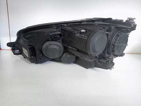 Foto 2ª: Faro Derecho Volkswagen Golf ADVANCE BLUEMOTION TECH. 105CV (2013)