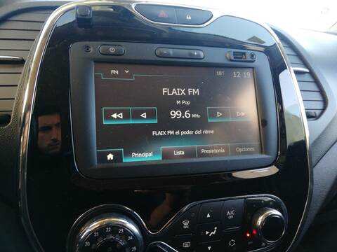 Pantalla Multifuncion Renault Captur K9KF6