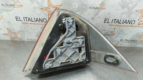 Foto 4ª: Piloto Trasero Izquierdo Mercedes Clase C 160 220 CDI 203.006) BERLINA 143CV 105KW [611962] (2000)