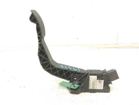 Foto 4ª: Pedal Acelerador Citroen C4 C-SERIES BERLINA 130CV 96KW [HNS] (2024)
