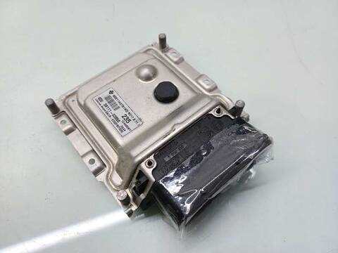 Foto 3ª: Centralita Motor ECU Kia Rio CONCEPT 86CV 63KW [G4LA] (2014)