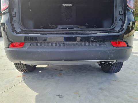 Paragolpes Trasero Jeep Compass LIMITED 4X2 120CV 88KW