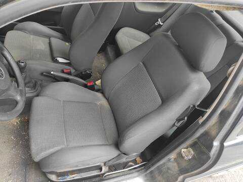 Asiento Delantero Izquierdo Volkswagen Polo AMF BERLINA