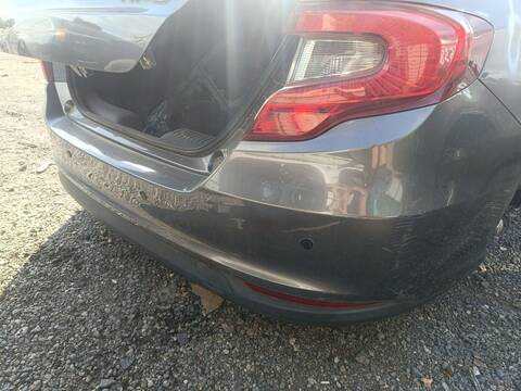 Foto 2ª: Paragolpes Trasero Fiat Tipo LOUNGE 95CV 70KW (2017)