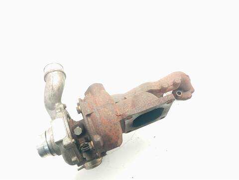 Foto 2ª: Turbocompresor Ford Focus TREND BERLINA 116CV 85KW [F9DA] (2003)