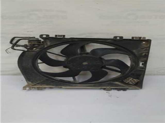 Foto 2ª: Electroventilador Renault Clio 1.5 EXPRESSION [1 5 LTR. - 55 KW DCI DIESEL FAP] 75CV