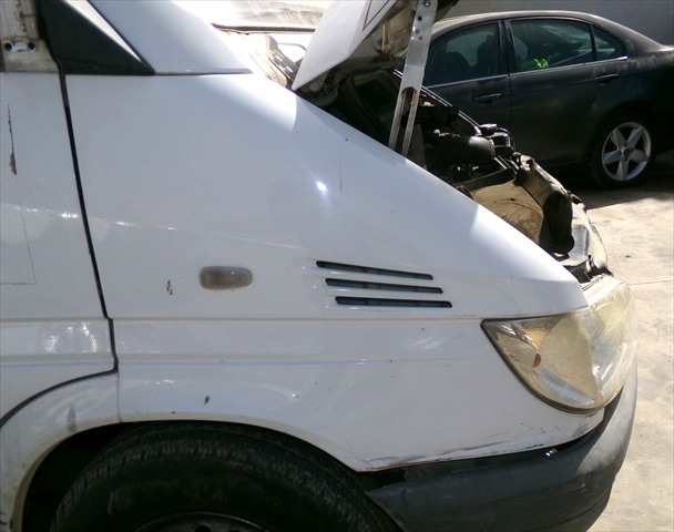Foto 1ª: Aleta Delantera Derecha Mercedes Sprinter 2.2 CDI W903,1995-2006 [611987] (2005)