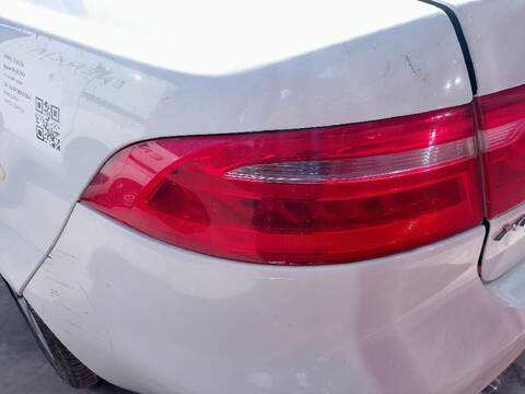 Piloto Trasero Izquierdo Jaguar XE 2.0 D