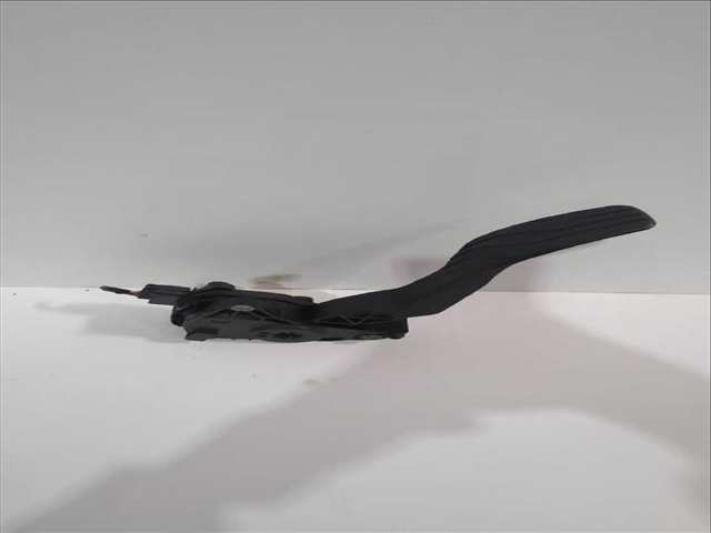 Foto 2ª: Pedal Acelerador Nissan Qashqai 1.5 DCI 116CV [K9K 872] (2013)