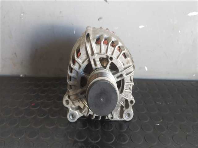 Foto 2ª: Alternador Volkswagen Golf 1.6 TDCI [CAYC] (2008)