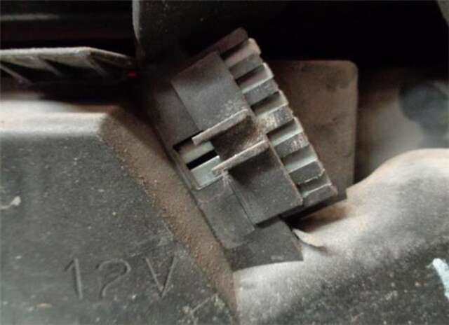 Foto 3ª: Piloto Trasero Derecho Mg ZR 105 [14 K4F]