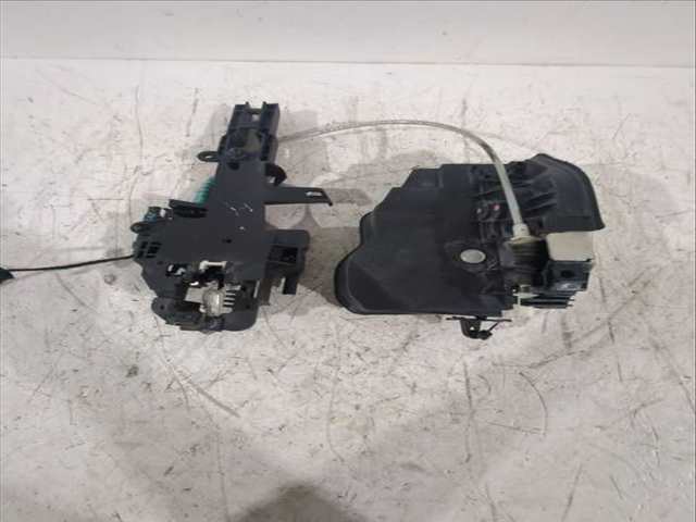 Cerradura Puerta Trasera Izquierda Bmw Serie 1 120 D E87)