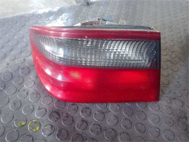 Foto 1ª: Piloto Trasero Izquierdo Mercedes Clase E 180 3.2 320 (210.055) [3.2 LTR. - 162 KW 24V CAT] [M 104.992]