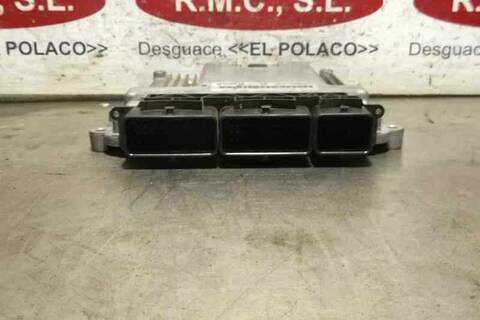 Foto 4ª: Centralita Motor ECU Renault Clio AUTHENTIQUE 75CV 55KW [K9K C6] (2015)