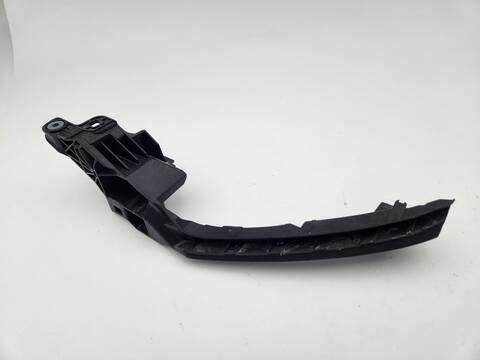 Soporte Faro Izquierdo Audi A1 ADVANCE 95CV
