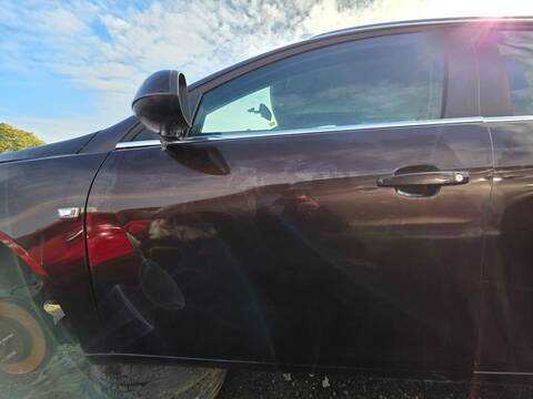Foto 3ª: Puerta Delantera Izquierda Opel Insignia BASIS 4X4 136CV 100KW (2016)