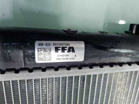 Foto 3ª: Radiador Motor Kia Sportage CONCEPT 2WD 116CV 85KW [D4FD] (2018)