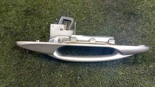 Foto 3ª: Maneta Exterior Delantera Izquierda Toyota Land Cruiser 4.2 T DIESEL HDJ100 (2003)