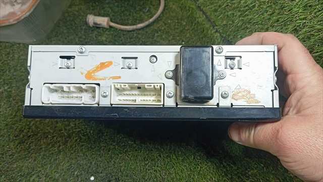 Foto 4ª: Sistema Audio Radio CD Toyota Land Cruiser 3.0 D KDJ120 VX [1KD-FTV] (2004)