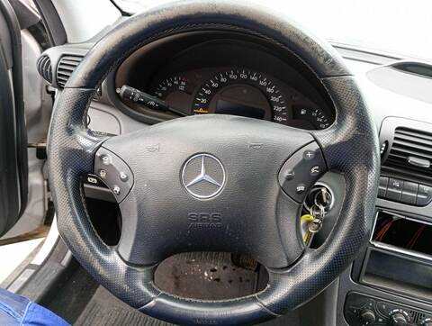 Foto 2ª: Volante Mercedes Clase C 160 270 CDI 203.016) BERLINA 170CV 125KW [612962] (2000)
