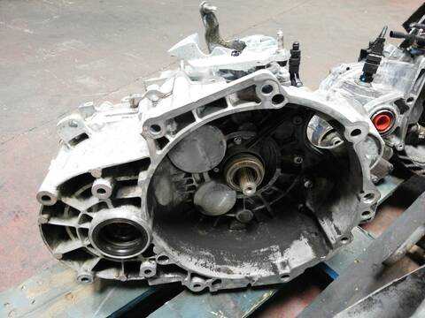Foto 1ª: Caja Cambios Volkswagen Touran BKD (2007)