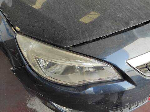 Foto 1ª: Faro Derecho Opel Astra A17DTR BERLINA (2011)