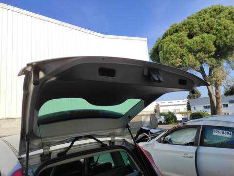 Portón Ford C Max KKDA FOCUS CAP) 2003)