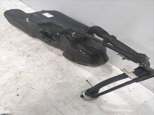 Foto 3ª: Deposito de Combustible Nissan Micra 1.5 DCI 90CV 66KW [K9K 628] (2018)