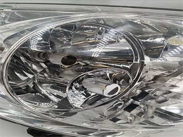 Foto 3ª: Faro Derecho Peugeot 307 2.0 XR CLIM [2.0 LTR. - 66 KW HDI CAT] [RHY]