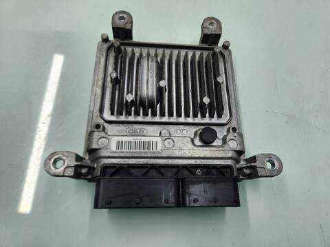 Centralita Motor ECU Mercedes Sprinter 310/313/316 CDI 906.135) 129CV 95KW