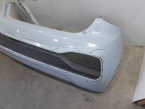 Foto 3ª: Paragolpes Trasero Hyundai i20 1.2 75CV 55KW [G4LA] (2018)