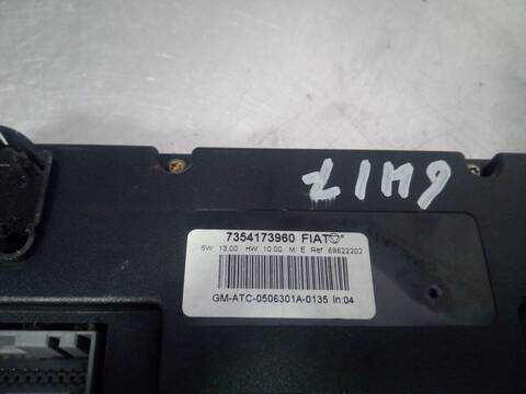 Foto 3ª: Mando Climatizador Fiat Croma 1.9 16V MULTIJET DYNAMIC 150CV 110KW [939A2000] (2005)