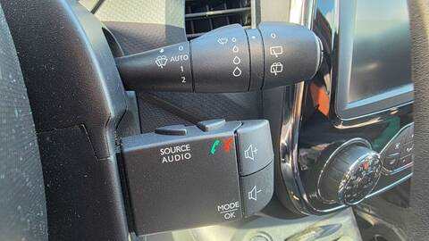 Foto 2ª: Mando Luces Renault Captur ZEN 90CV 66KW (2013)