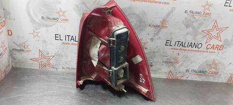 Foto 2ª: Piloto Trasero Izquierdo Peugeot 307 SW PACK 136CV 100KW [RHRDW10BTED4] (2004)