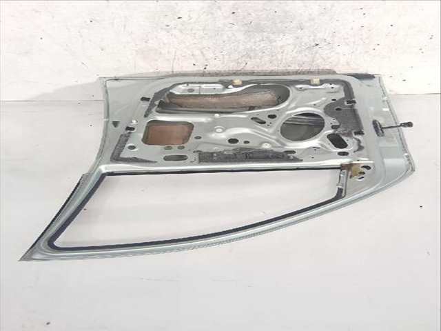 Foto 3ª: Puerta Delantera Derecha Ford Focus 1.8 TDCI 100CV [FFDA] (1998)