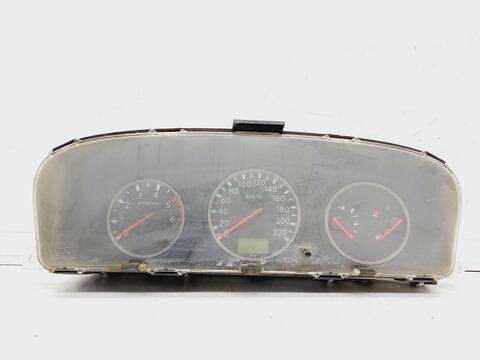 Cuadro de Instrumentos Nissan X-Trail COMFORT 114CV 84KW T30)
