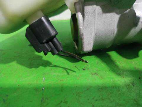 Foto 3ª: Bomba Freno Ford Fiesta FUN 68CV (2001)