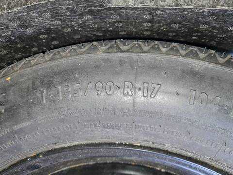 Foto 2ª: Neumatico Ford Kuga TITANIUM S 4X2 140CV 103KW [UFDA] (2010)