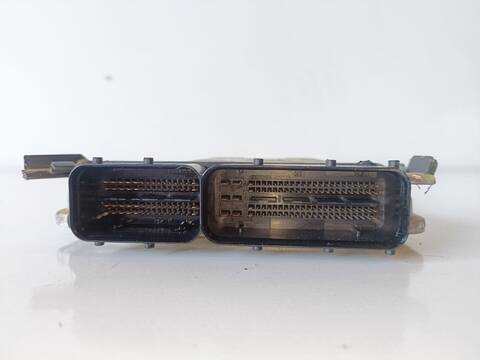 Foto 2ª: Centralita Motor ECU Audi A4 2.0 TDI 16V 103KW) 140CV (2004)