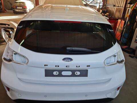 Foto 1ª: Portón Ford Focus TITANIUM 120CV 88KW [ZTDA] (2018)