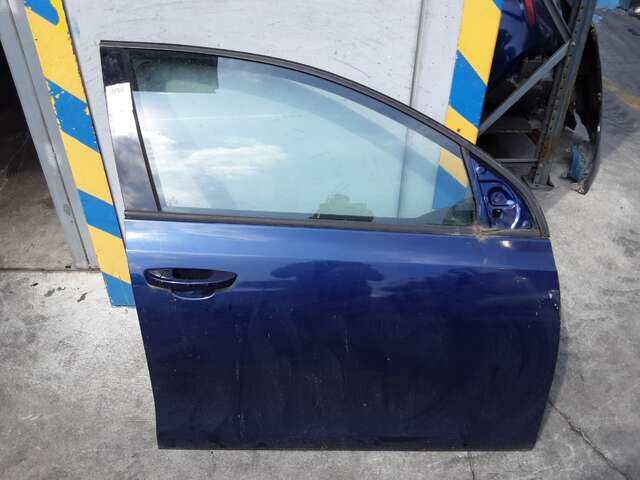 Puerta Delantera Derecha Volkswagen Golf 1.6 TDI 105CV 0CV