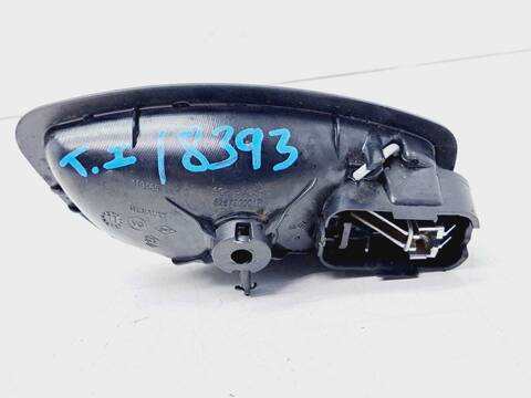 Foto 3ª: Maneta Interior Trasera Izquierda Renault Fluence 1.5 DCI DIESEL FAP 110CV 81KW [K9K J8] (2011)