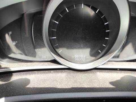 Foto 2ª: Cuadro de Instrumentos Volvo V40 B4154T2 (2018)