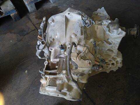 Foto 3ª: Caja Cambios Nissan X-Trail 2.2 DCI DIESEL CAT 136CV 100KW T30) (2001)