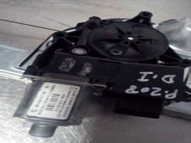 Foto 2ª: Elevalunas Eléctrico Delantero Izquierdo Peugeot 208 VERSION INDEFINIDA